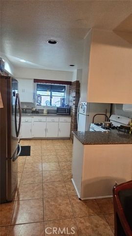 2313 Downie Place, Santa Ana, CA 92706