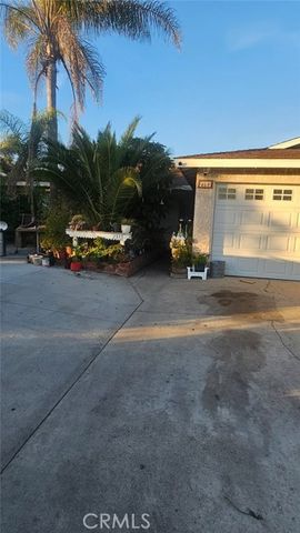 2313 Downie Place, Santa Ana, CA 92706