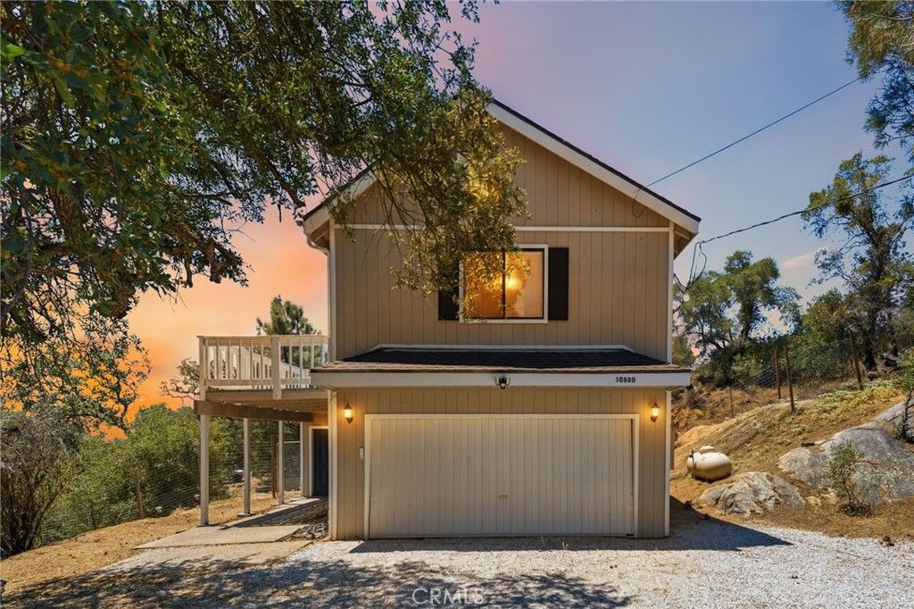 Image 1 of property listing at 30880 Yosemite Springs, Coarsegold, CA 93614