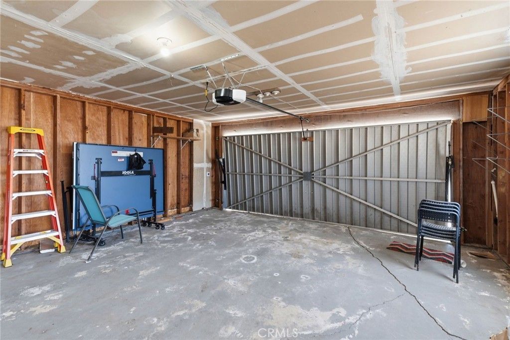 Image 11 of property listing at 30880 Yosemite Springs, Coarsegold, CA 93614