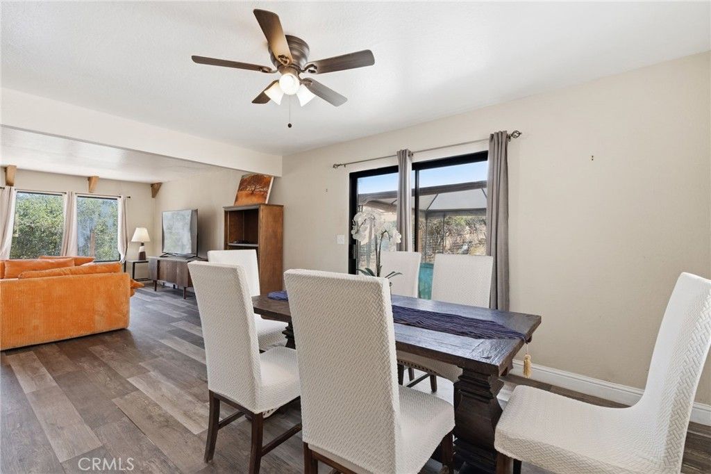 Image 15 of property listing at 30880 Yosemite Springs, Coarsegold, CA 93614