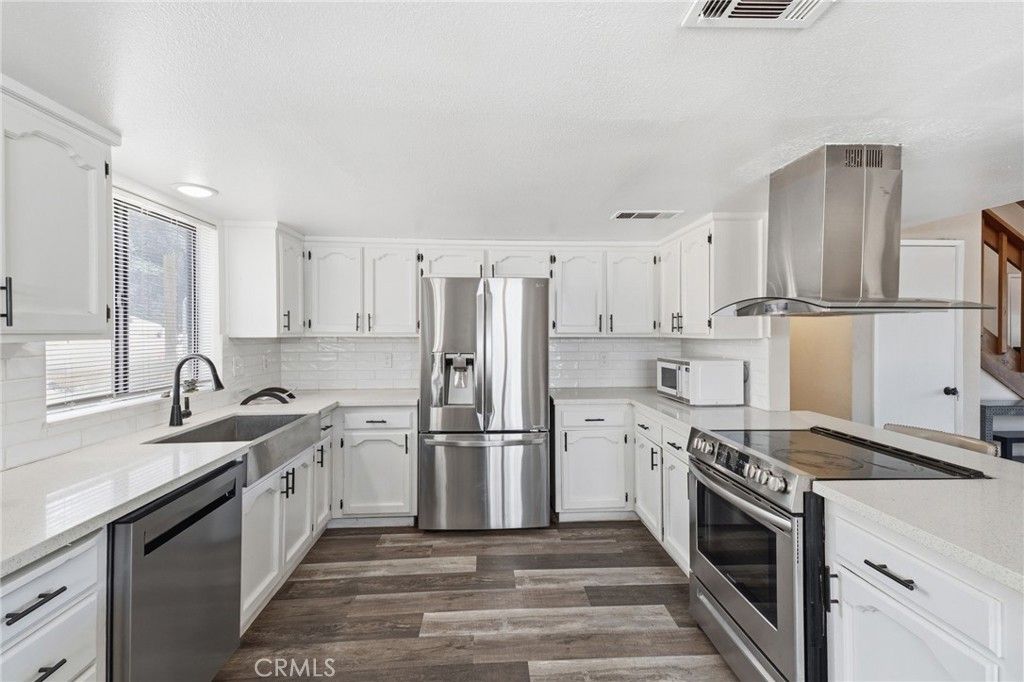 Image 20 of property listing at 30880 Yosemite Springs, Coarsegold, CA 93614
