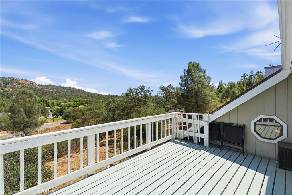 Image 33 of property listing at 30880 Yosemite Springs, Coarsegold, CA 93614