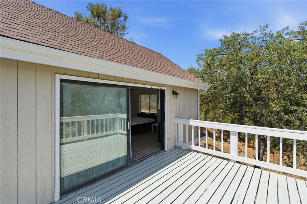 Image 35 of property listing at 30880 Yosemite Springs, Coarsegold, CA 93614
