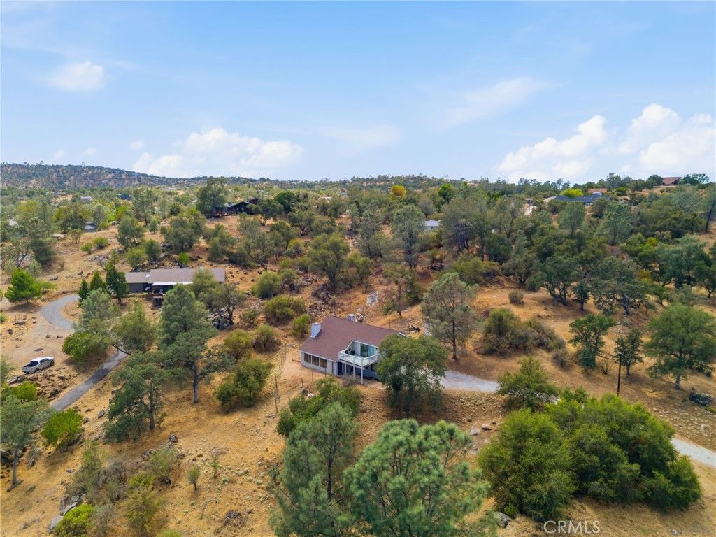 Image 41 of property listing at 30880 Yosemite Springs, Coarsegold, CA 93614