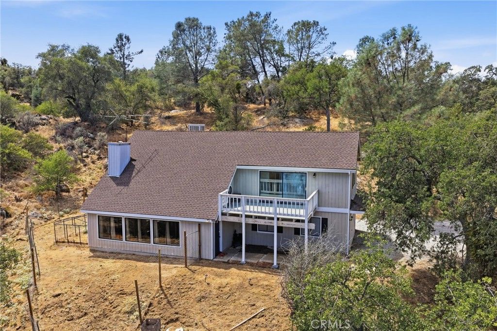 Image 49 of property listing at 30880 Yosemite Springs, Coarsegold, CA 93614