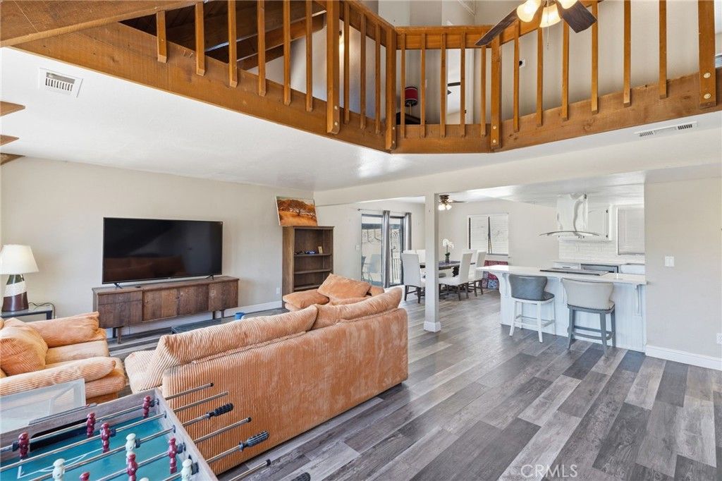Image 7 of property listing at 30880 Yosemite Springs, Coarsegold, CA 93614