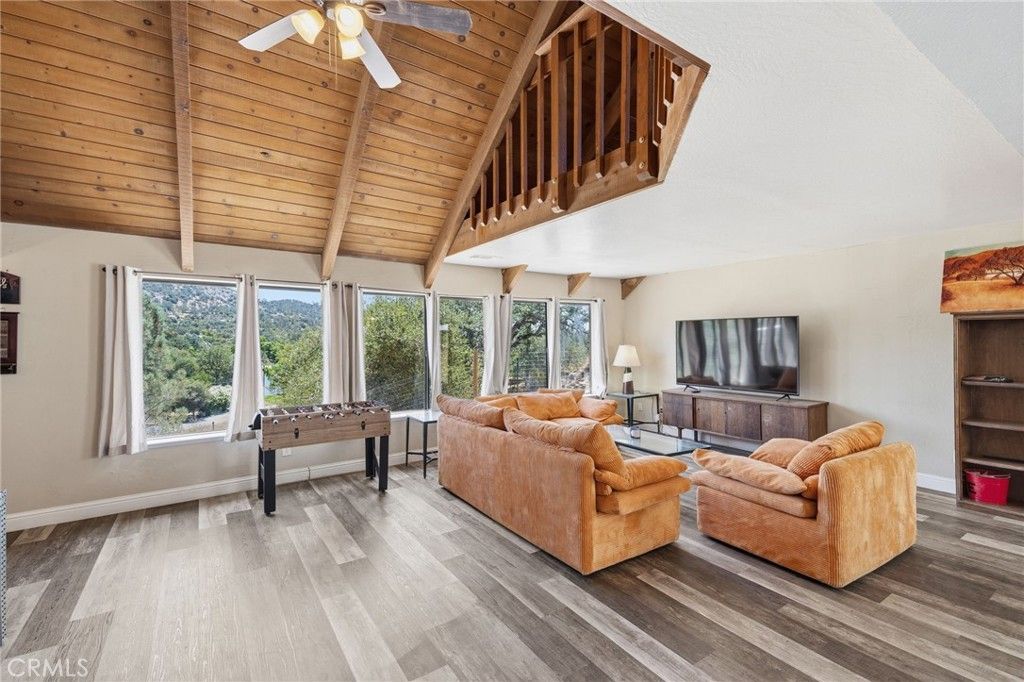 Image 8 of property listing at 30880 Yosemite Springs, Coarsegold, CA 93614