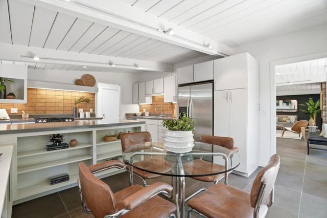 237 Edlee Avenue, Palo Alto, CA 94306