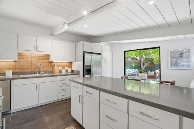 237 Edlee Avenue, Palo Alto, CA 94306