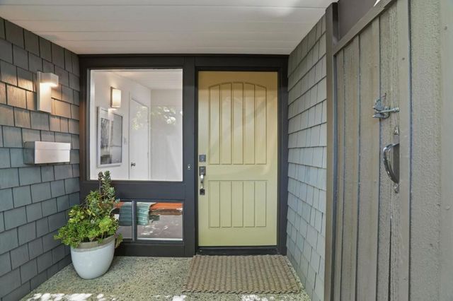 237 Edlee Avenue, Palo Alto, CA 94306