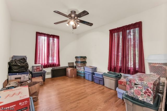 209 Cedar St, Cedar Grove Twp., NJ 07009