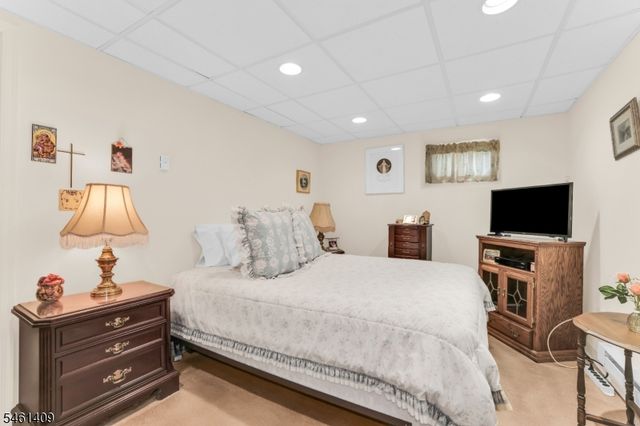 209 Cedar St, Cedar Grove Twp., NJ 07009