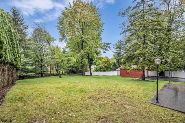 209 Cedar St, Cedar Grove Twp., NJ 07009