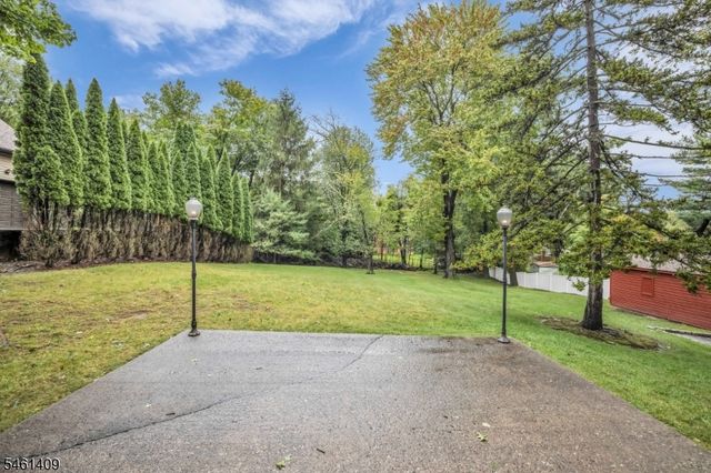 209 Cedar St, Cedar Grove Twp., NJ 07009