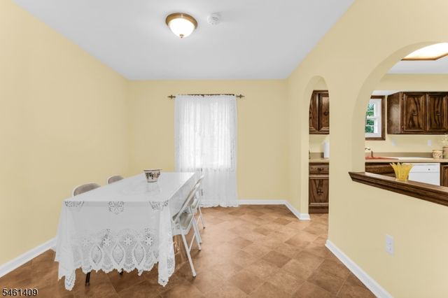 209 Cedar St, Cedar Grove Twp., NJ 07009