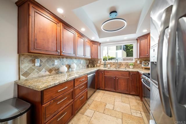 241 S Sierra Avenue, Solana Beach, CA 92075