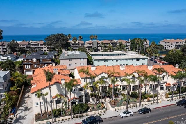 241 S Sierra Avenue, Solana Beach, CA 92075