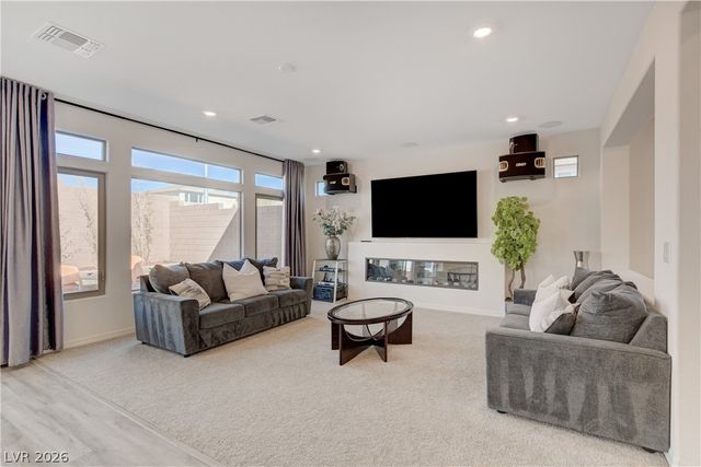 8749 Black Cordon Road, Las Vegas, NV 89139
