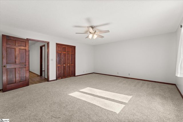 208 Yellow Poplar Court, Simpsonville, SC 29681