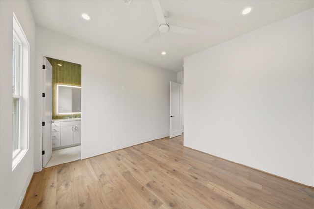 2015 Harvard Street, Houston, TX 77008