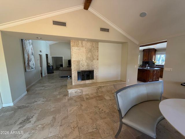 7954 E CLINTON Street, Scottsdale, AZ 85260