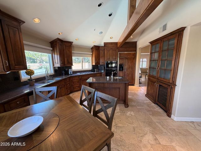 7954 E CLINTON Street, Scottsdale, AZ 85260