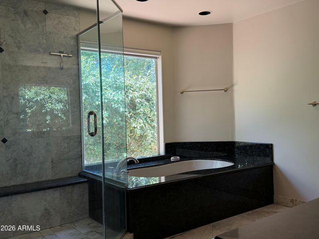 7954 E CLINTON Street, Scottsdale, AZ 85260