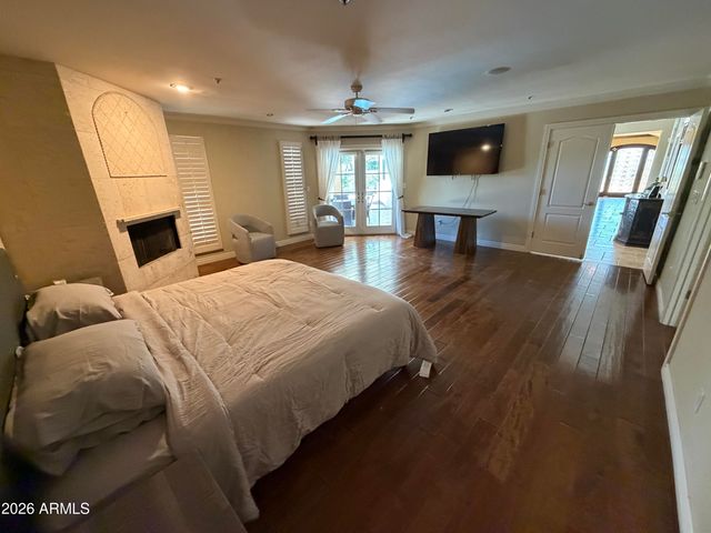 7954 E CLINTON Street, Scottsdale, AZ 85260