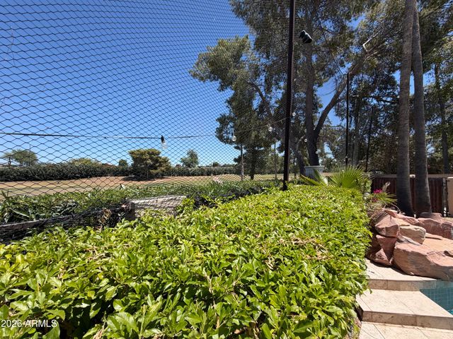 7954 E CLINTON Street, Scottsdale, AZ 85260