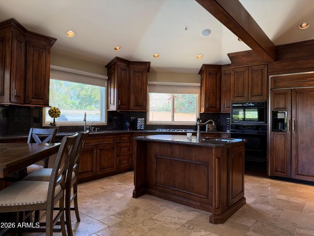 7954 E CLINTON Street, Scottsdale, AZ 85260