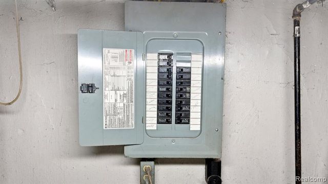 14070 Longtin Street, Southgate, MI 48195