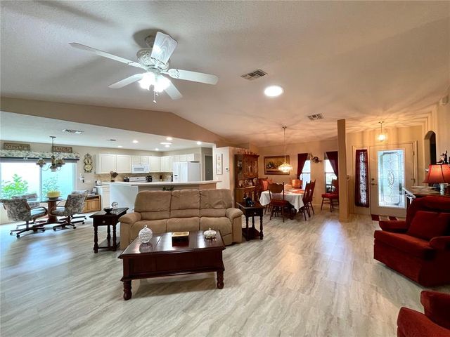 15680 SW 13TH CIRCLE, Ocala, FL 34473
