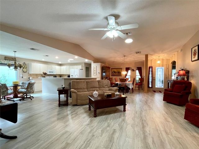 15680 SW 13TH CIRCLE, Ocala, FL 34473