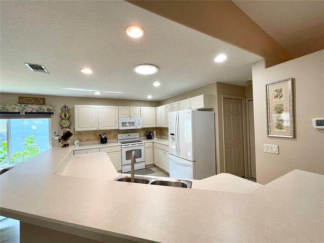 15680 SW 13TH CIRCLE, Ocala, FL 34473