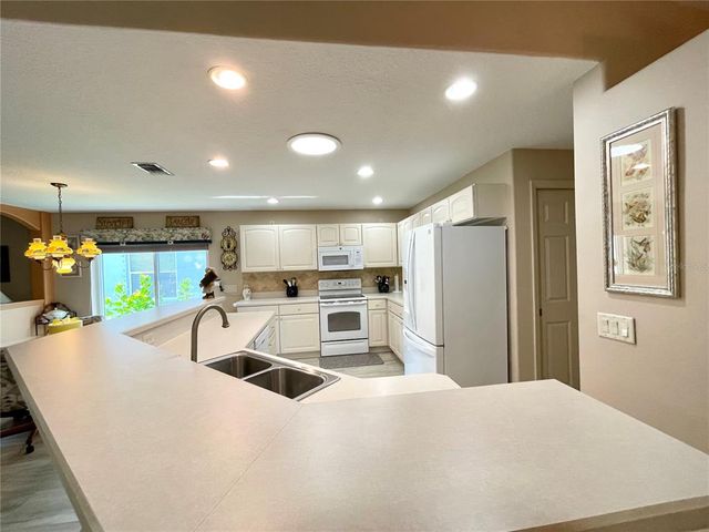 15680 SW 13TH CIRCLE, Ocala, FL 34473