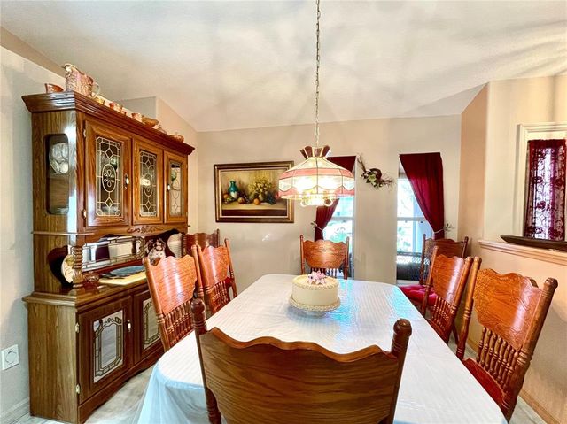 15680 SW 13TH CIRCLE, Ocala, FL 34473