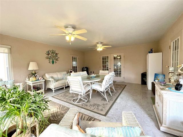 15680 SW 13TH CIRCLE, Ocala, FL 34473