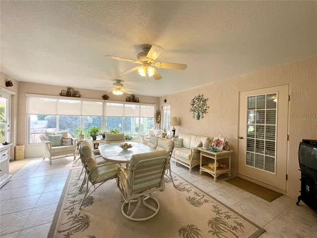 15680 SW 13TH CIRCLE, Ocala, FL 34473