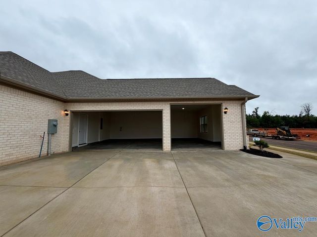 26465 Lancaster Lane, Athens, AL 35613