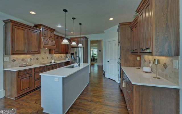 120 Ponderosa Drive, Hartwell, GA 30643