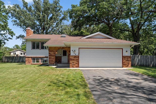 9529 Tyler Street NE, Blaine, MN 55434