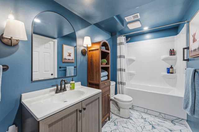 9529 Tyler Street NE, Blaine, MN 55434