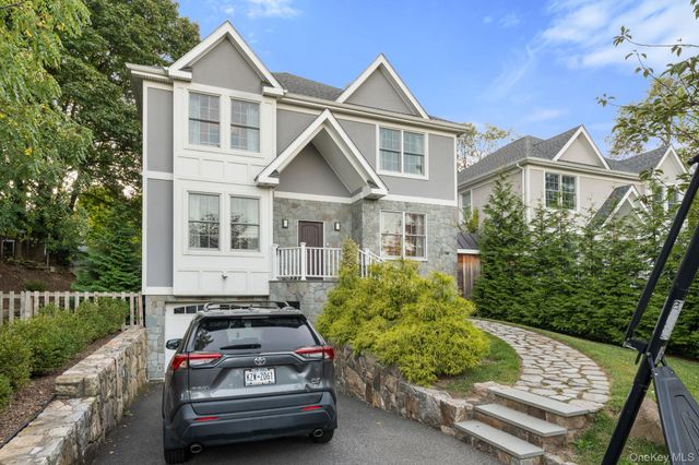3 Rose Street, Hastings-on-hudson, NY 10706