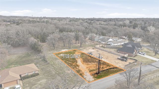 1709 Cathey Drive, Denison, TX 75020
