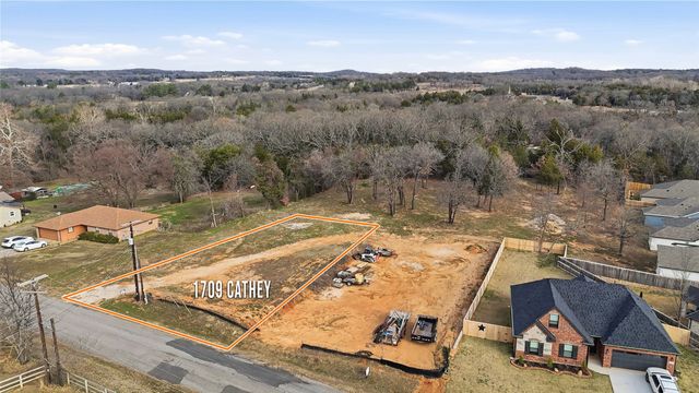 1709 Cathey Drive, Denison, TX 75020