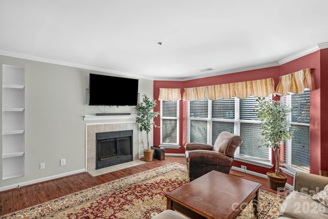 513 N Graham Street 2E, Charlotte, NC 28202