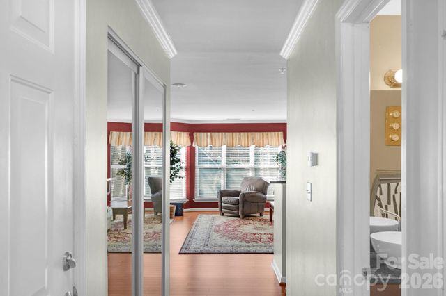 513 N Graham Street 2E, Charlotte, NC 28202