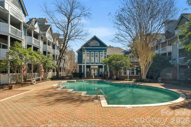 513 N Graham Street 2E, Charlotte, NC 28202