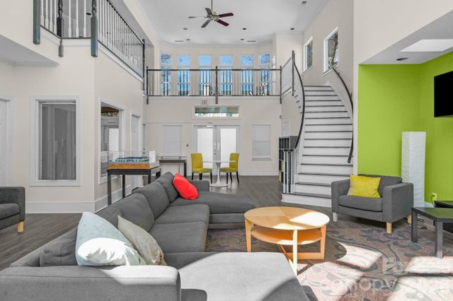 513 N Graham Street 2E, Charlotte, NC 28202